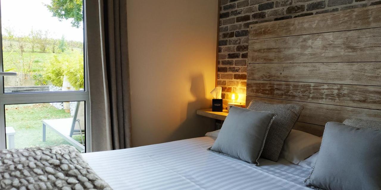 Salleboeuf Pey La Tour - Logis Hotels & Restaurant מראה חיצוני תמונה
